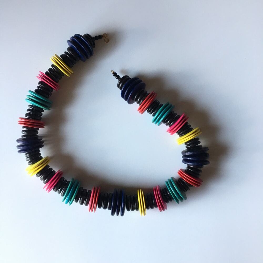 Colorful teal red magenta yellow black wooden bead necklace - Picture 5 of 10